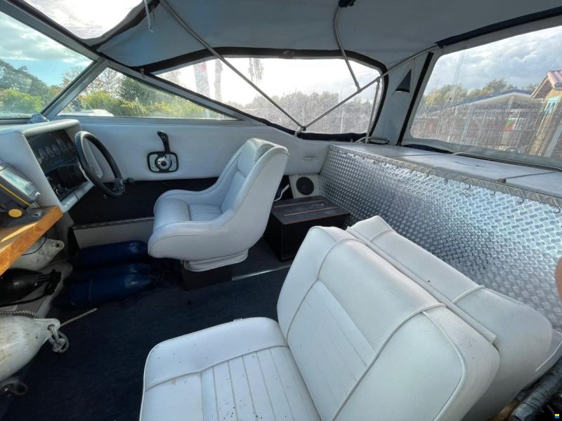 Celebrity 180 V