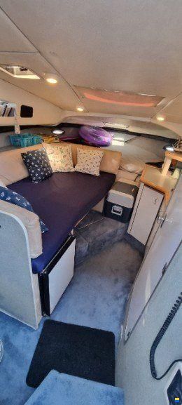 Bayliner 3055