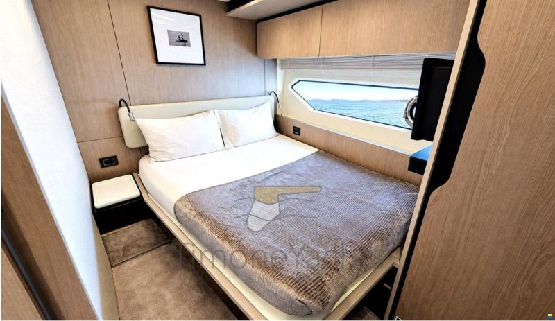 Azimut 72 Fly