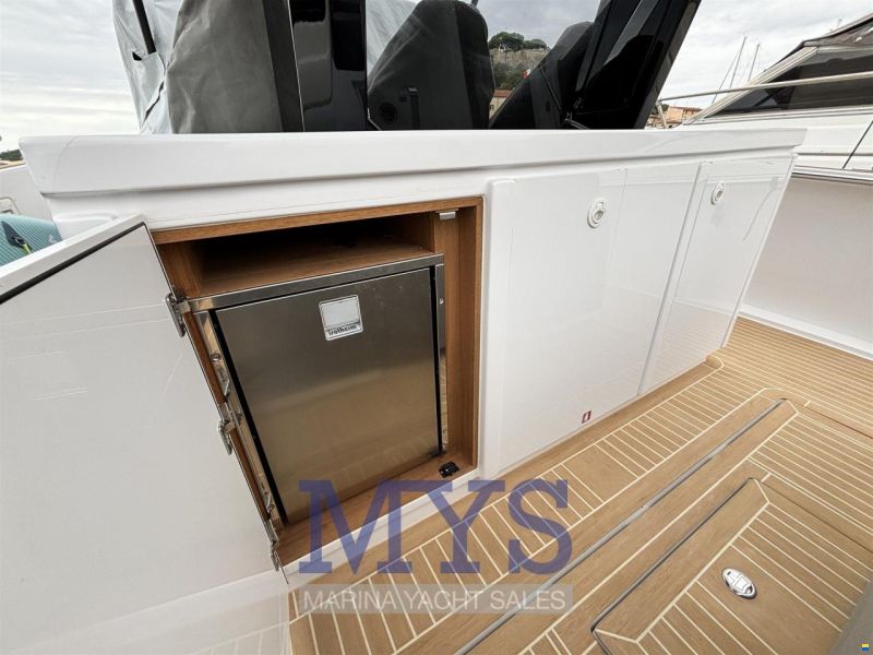 Pardo Yachts 38