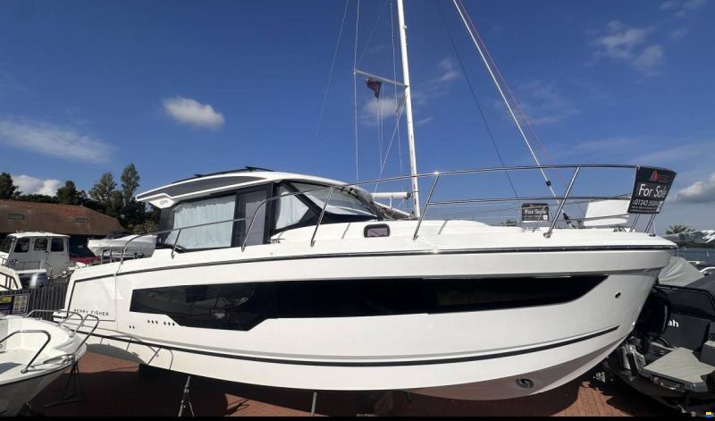 Jeanneau Merry Fisher 1095 Coupe Series 2
