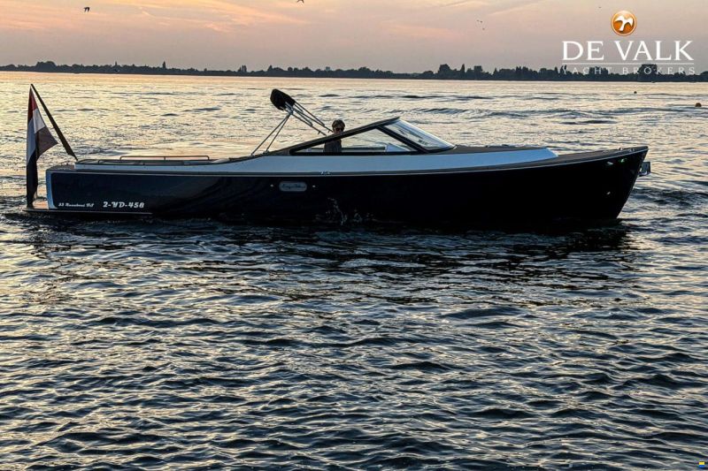 Long Island 33 Runabout