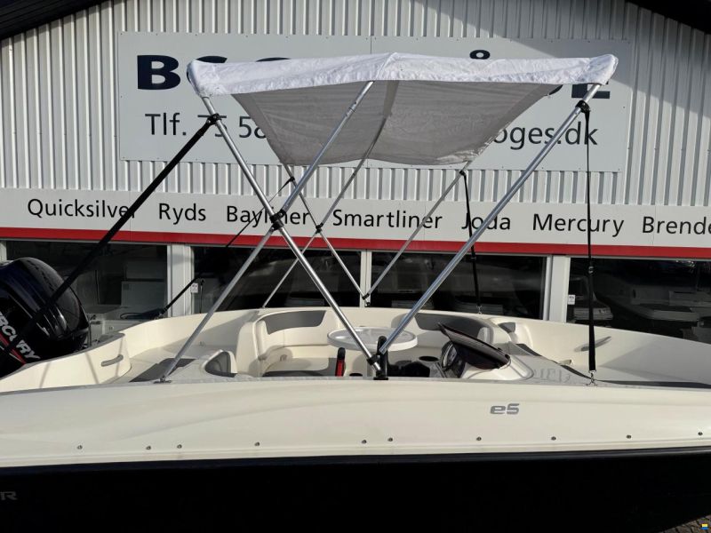 Bayliner E5 Element med Mercury 80 hk Merccury-EF