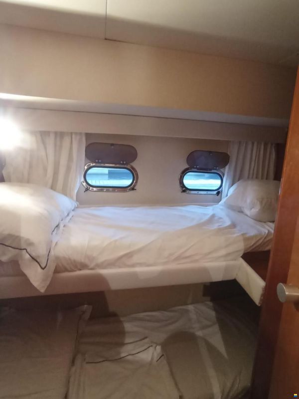 Azimut 43 Fly