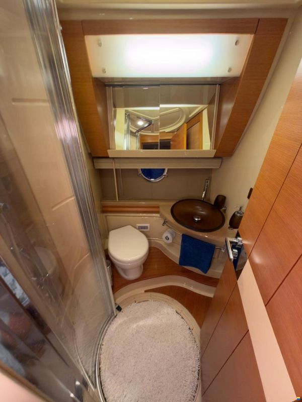 Azimut 53 Fly
