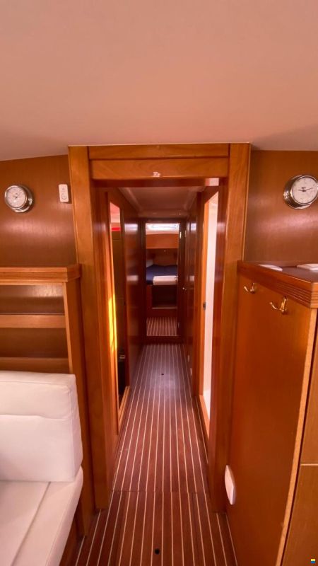 Bavaria 51