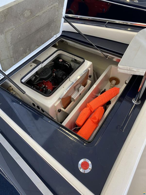 Frauscher Riviera 606