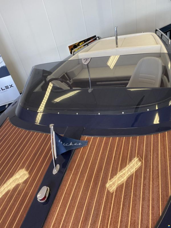 Frauscher Riviera 606