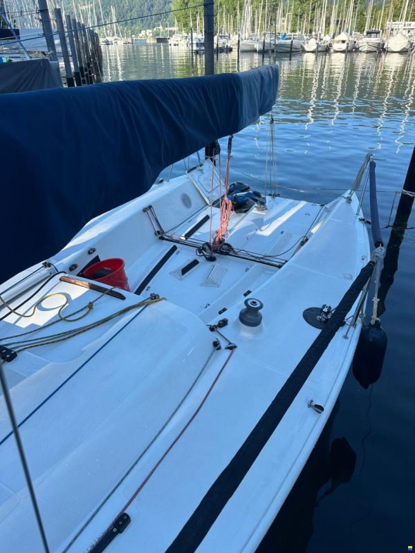 Beneteau Platu 25