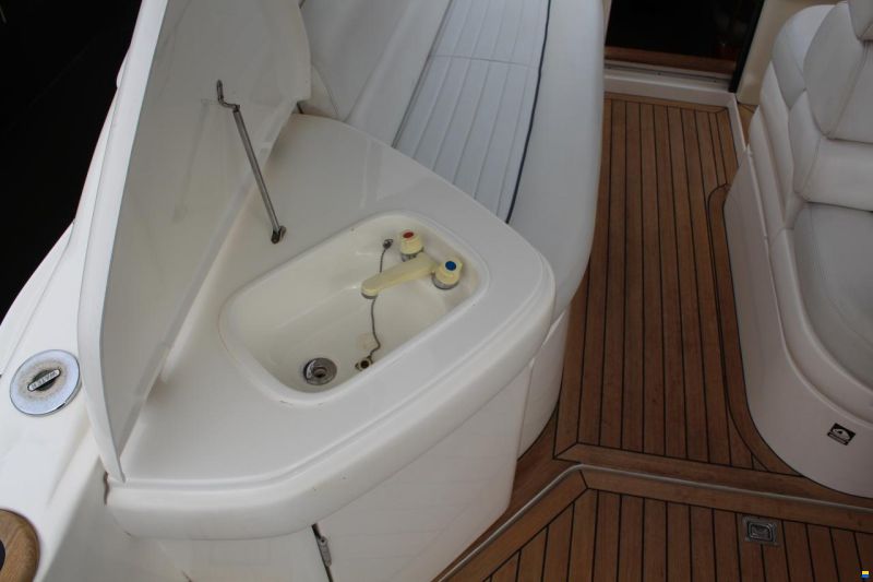 Sealine S28