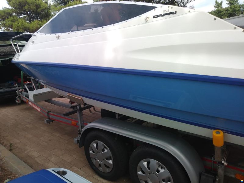 Bayliner 2052