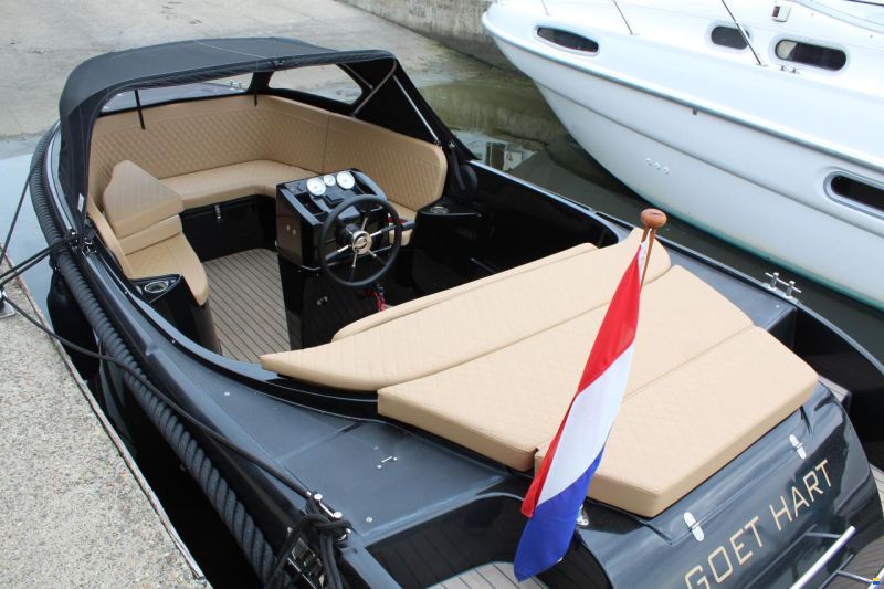 Oud Huijzer 616 Tender Deluxe