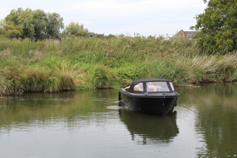 Oud Huijzer 616 Tender Deluxe