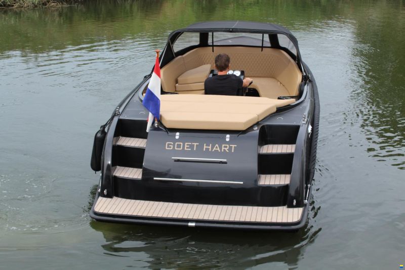 Oud Huijzer 616 Tender Deluxe