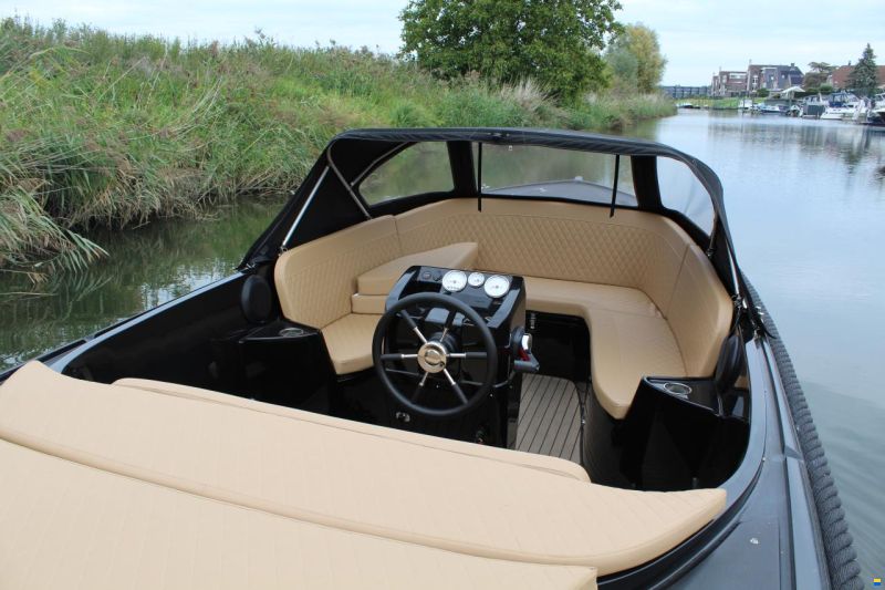 Oud Huijzer 616 Tender Deluxe