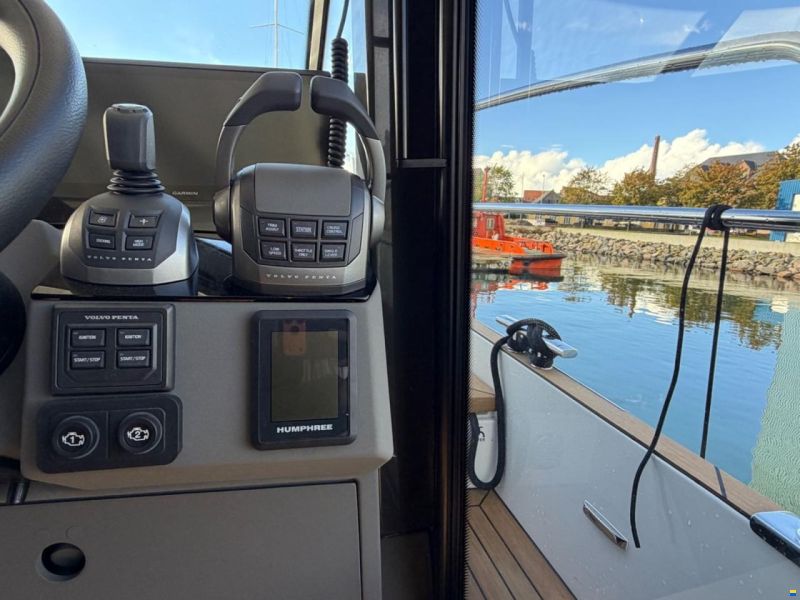 Marex 390