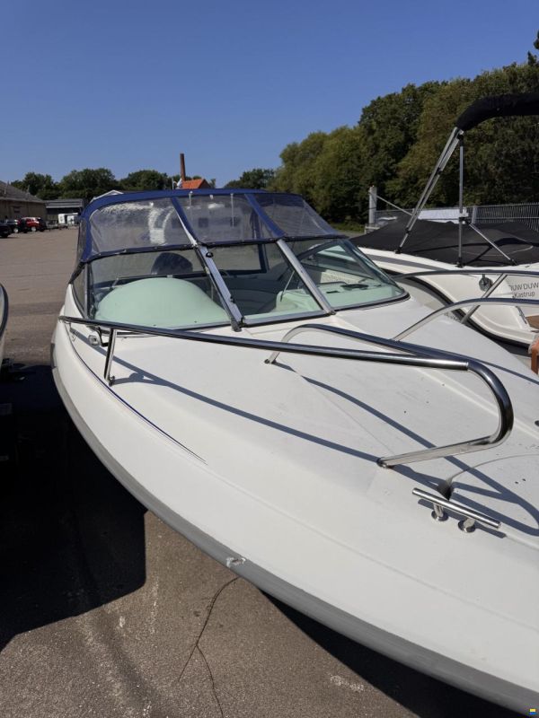 Bella 620 DC – 2005 Med Mercury 115 HK E