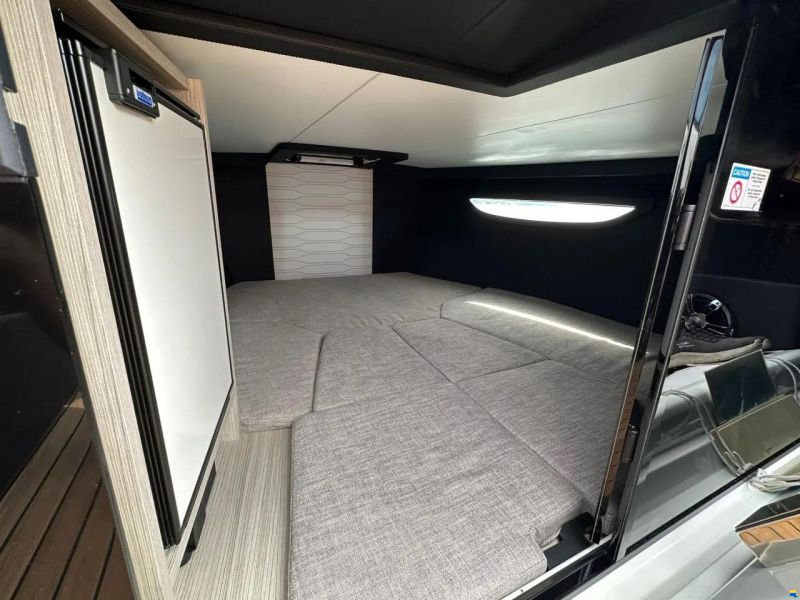 Cranchi E26 Classic