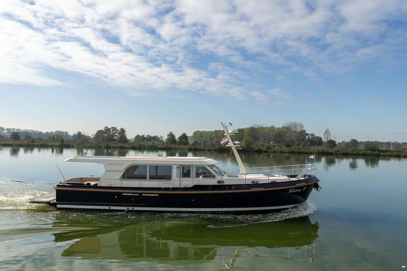 Linssen Grand Sturdy 500 Sedan