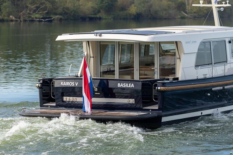 Linssen Grand Sturdy 500 Sedan