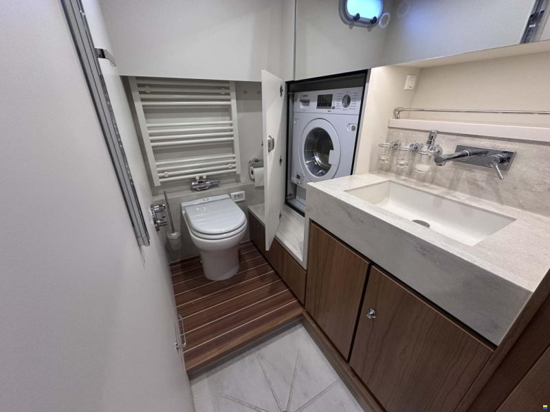 Linssen Grand Sturdy 500 Sedan