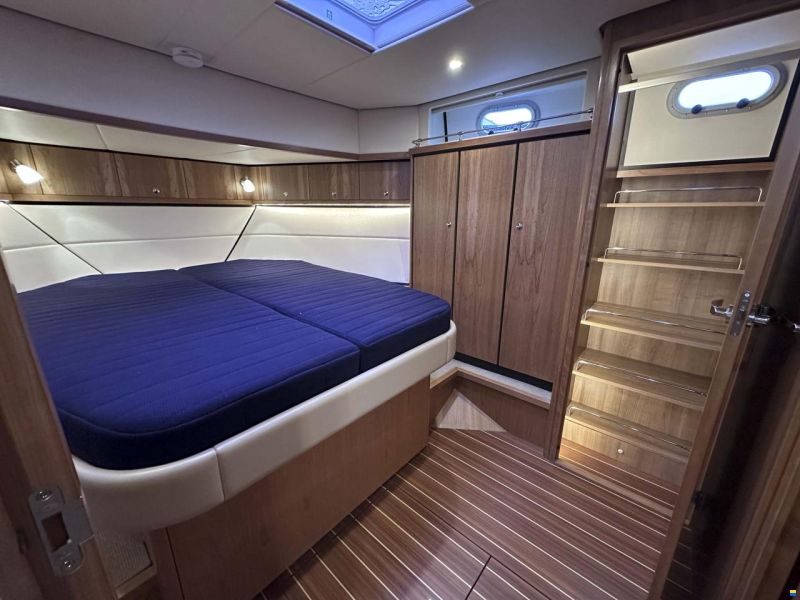 Linssen Grand Sturdy 500 Sedan