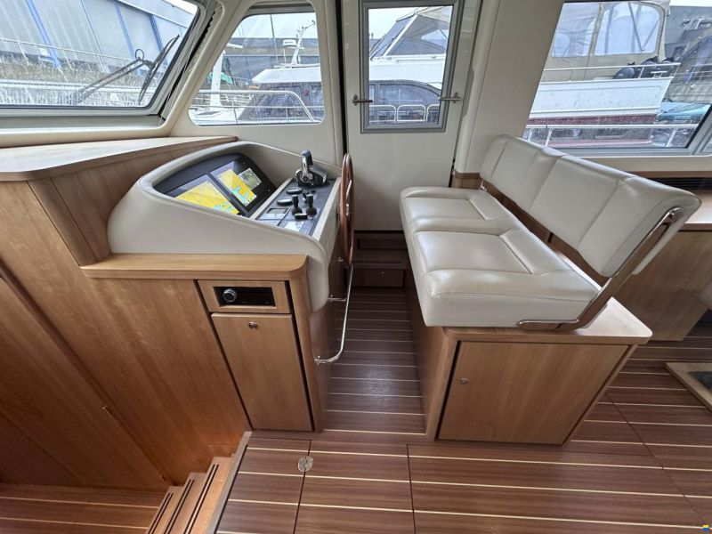 Linssen Grand Sturdy 500 Sedan