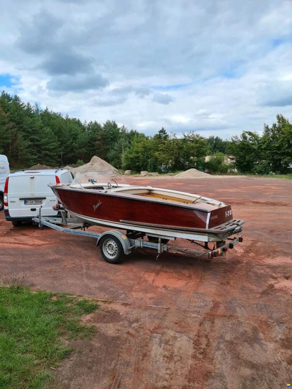 Boesch 510 Mahagoni Holzboot