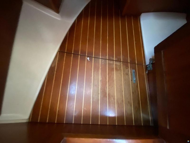 Jeanneau sun odyssey 43