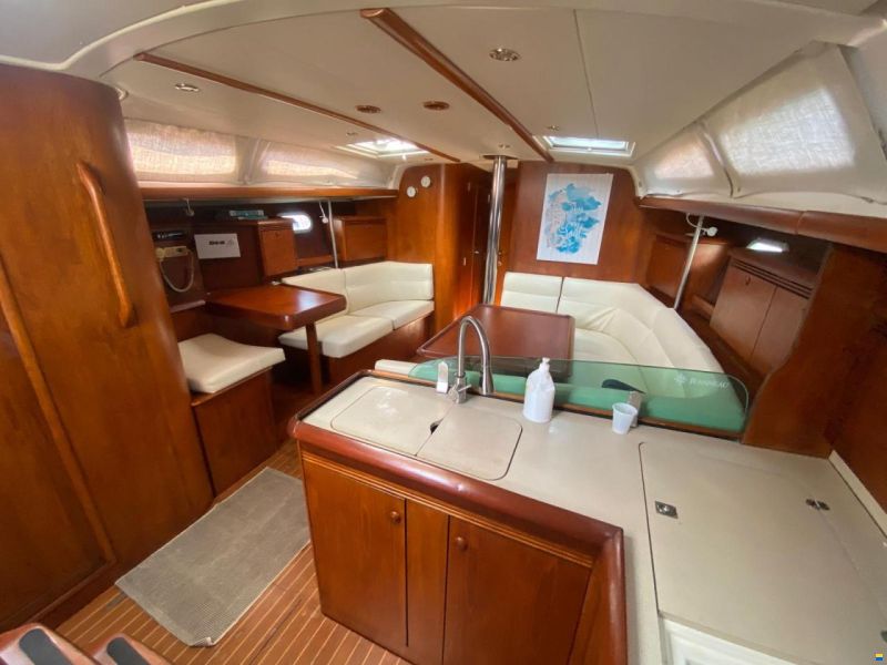 Jeanneau sun odyssey 43