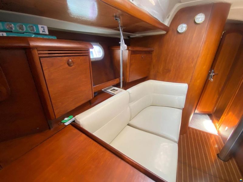 Jeanneau sun odyssey 43