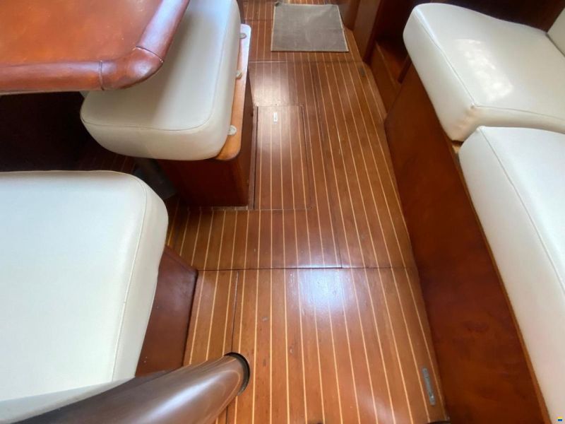 Jeanneau sun odyssey 43
