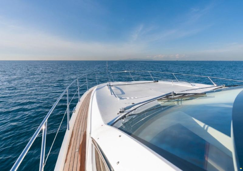 Sunseeker Predator 64