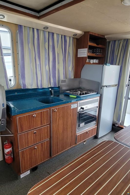 Locaboat 1260R