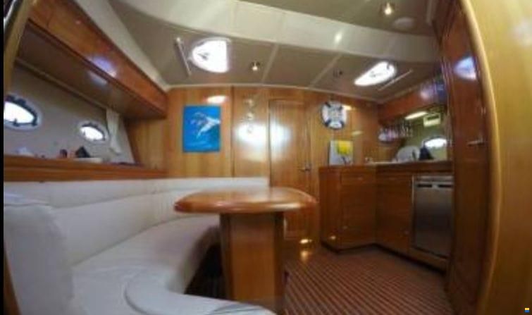 Bavaria 37 sport