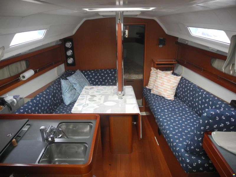 Beneteau Oceanis 31