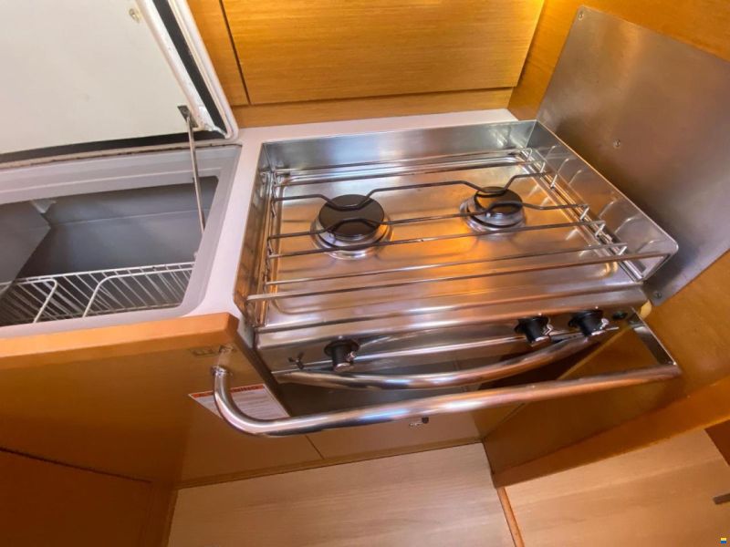 Jeanneau sun odyssey 409