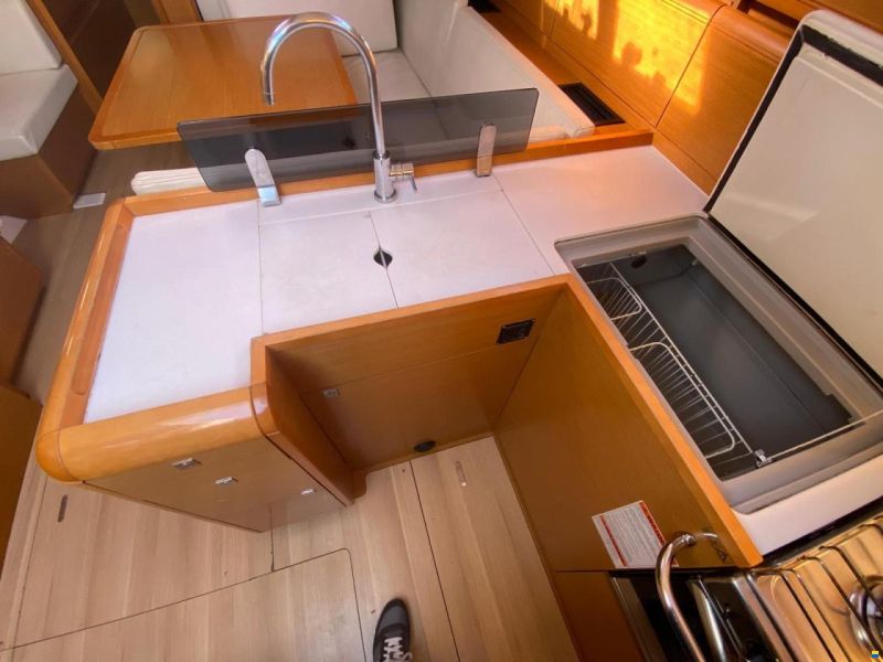 Jeanneau sun odyssey 409