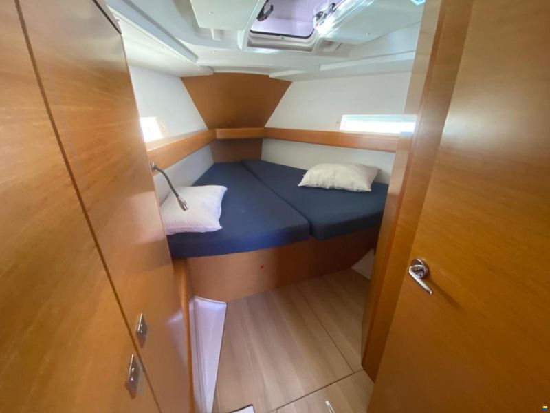 Jeanneau sun odyssey 409
