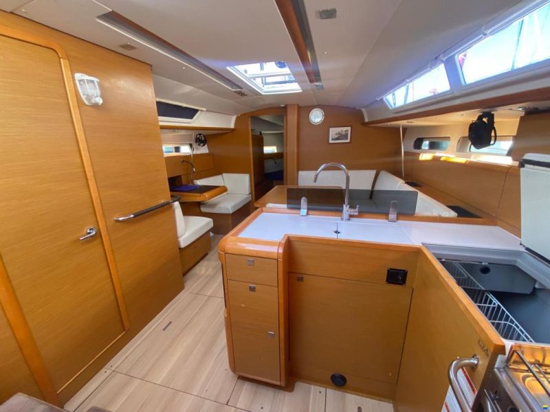 Jeanneau sun odyssey 409