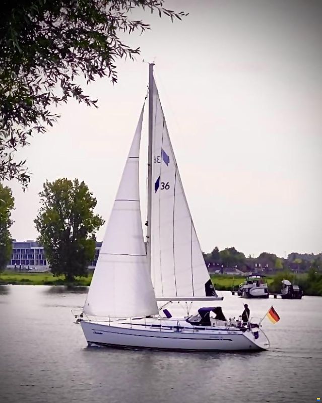 Bavaria 36-2