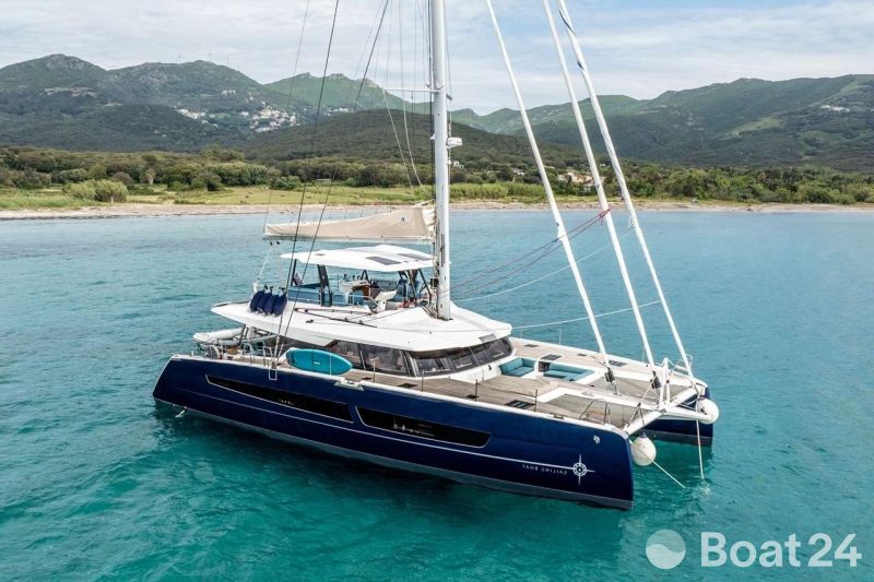 Fountaine Pajot Alegria 67