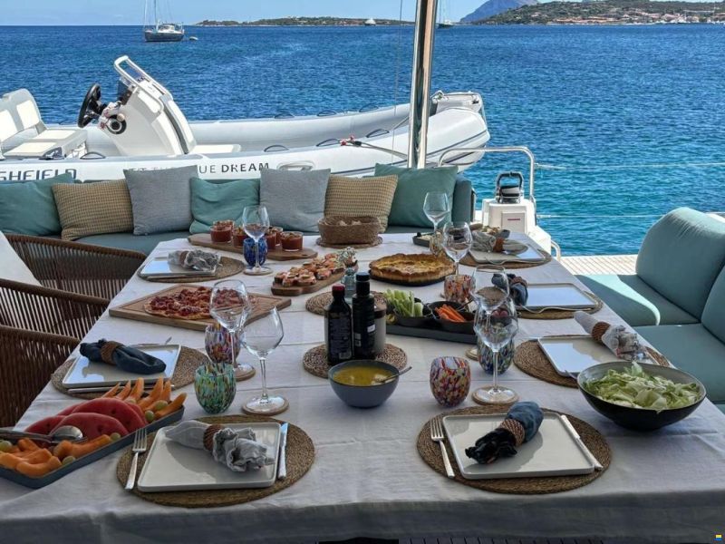 Fountaine Pajot Alegria 67