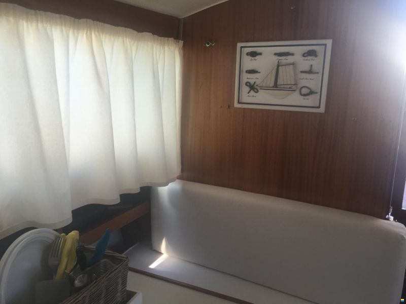 Chris Craft cavalier 30