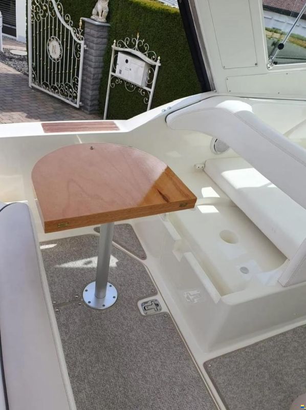 Sea Ray 255 Sundancer