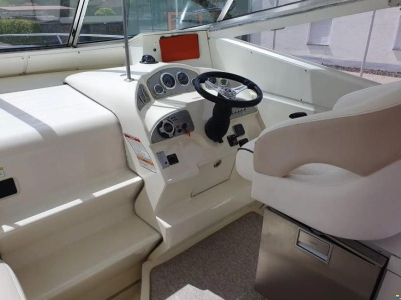 Sea Ray 255 Sundancer