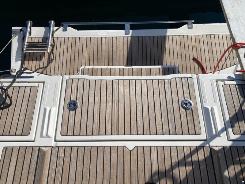 Beneteau oceanis 38.1