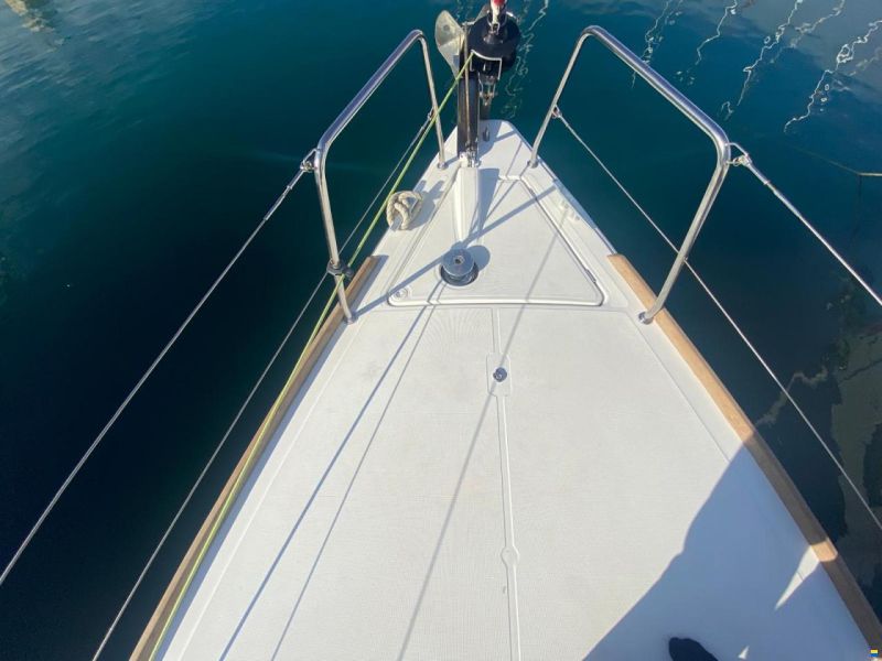 Beneteau oceanis 38.1