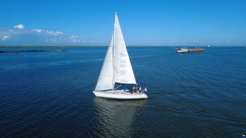Arcona 355