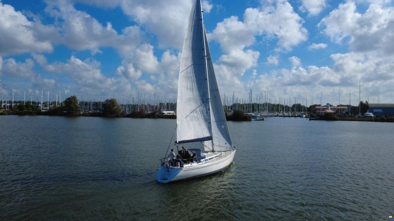 Arcona 355